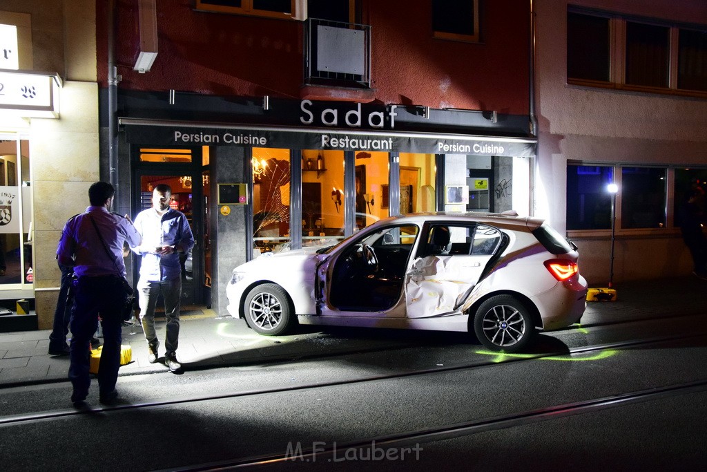 VU Pkw Strab PKlemm Koeln Altstadt Jahnstr P113.JPG - Miklos Laubert